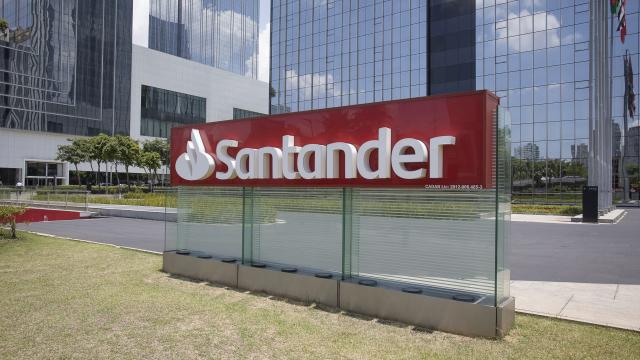 Cade aprova compra de gestora da América Energia pelo Santander